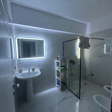 View Luxury Apartment!! Appartement Tirana